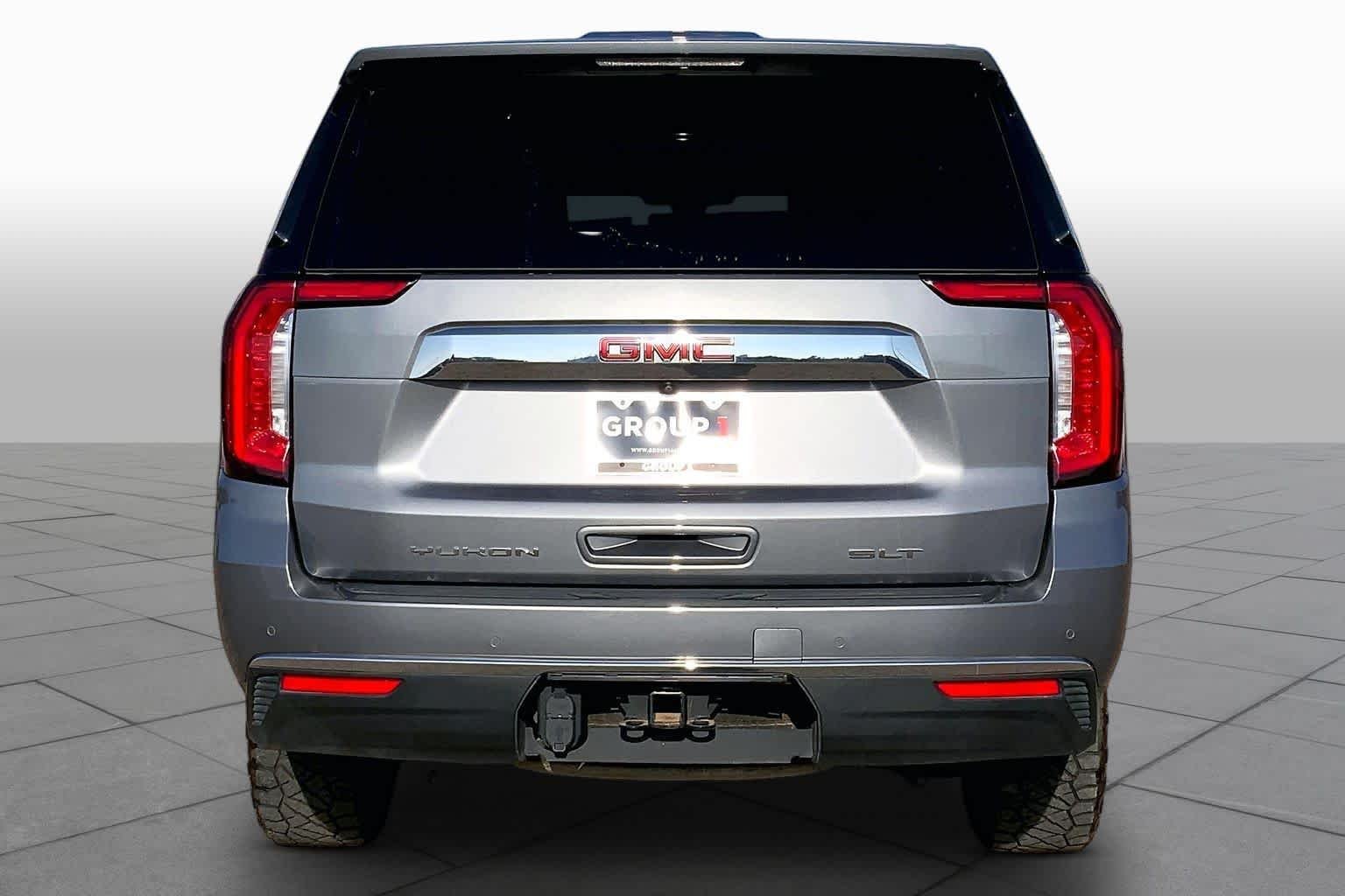 Used 2022 Satin Steel Metallic GMC SLT image 4