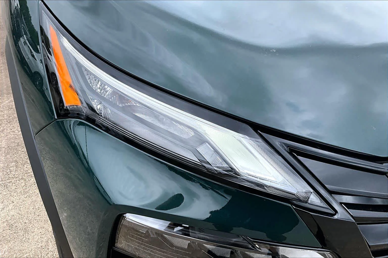 New 2026 Obsidian Green Pearl Nissan Dark Armor image 18