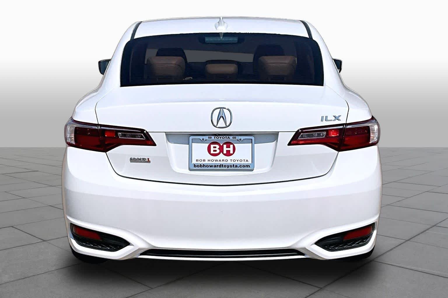 Used 2017 Bellanova White Pearl Acura w/Premium Pkg image 5