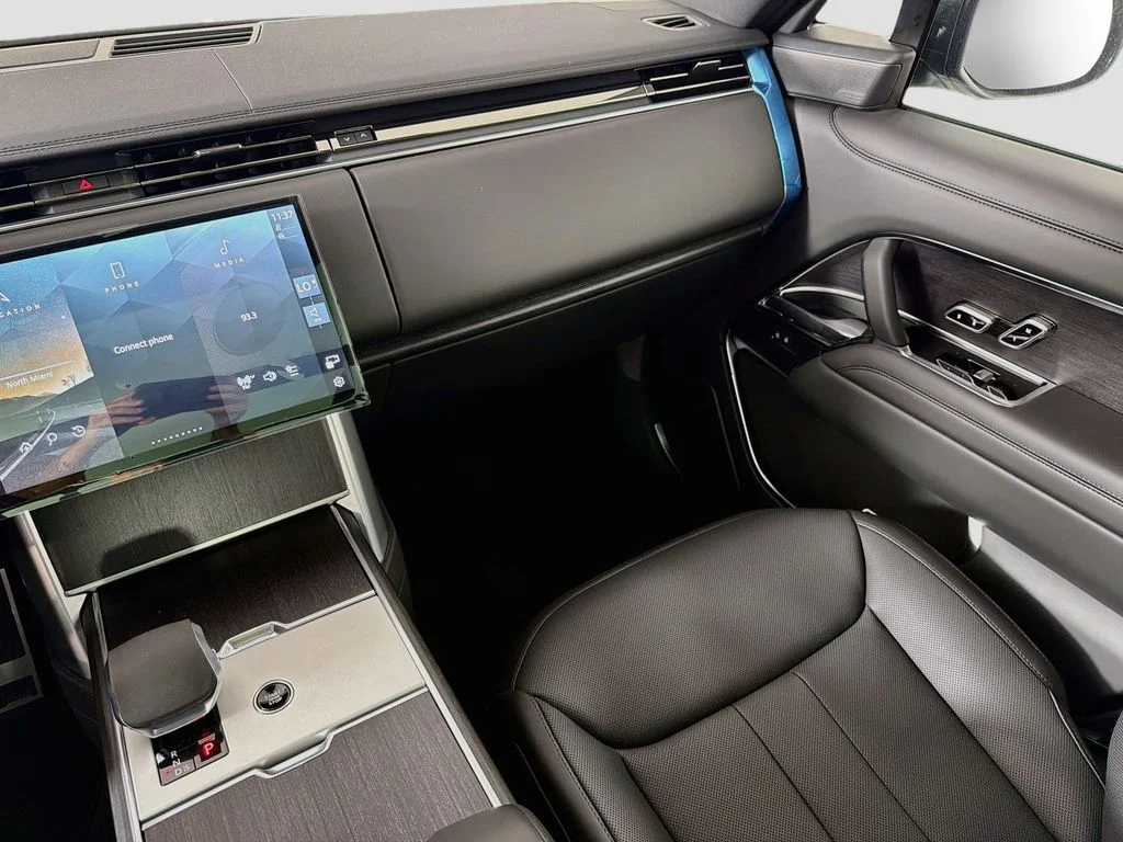 New 2026 Varesine Blue Land Rover SE 7 Seats image 25