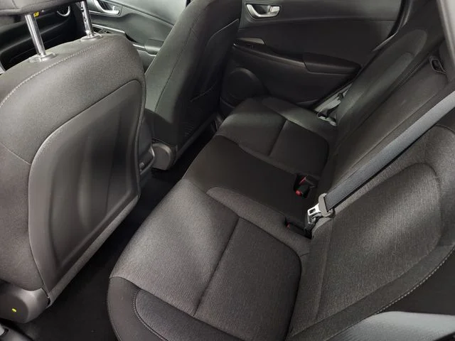 Used 2023 Silver Hyundai SEL image 18