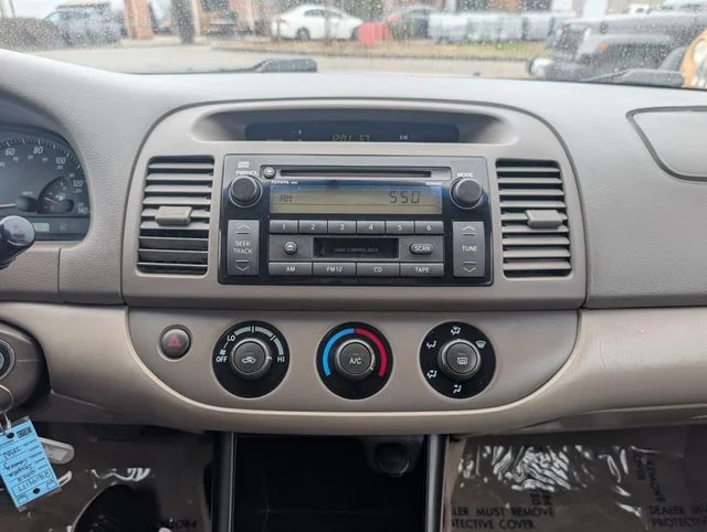 Used 2002 Beige Toyota  image 12