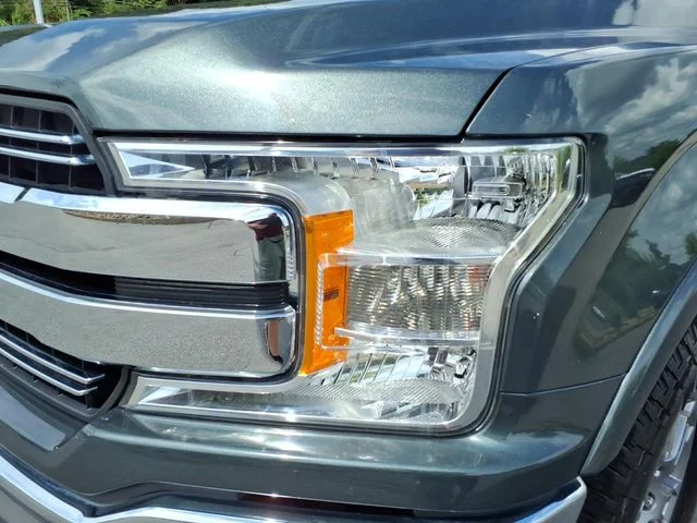 Used 2018 Gray Ford Lariat image 14