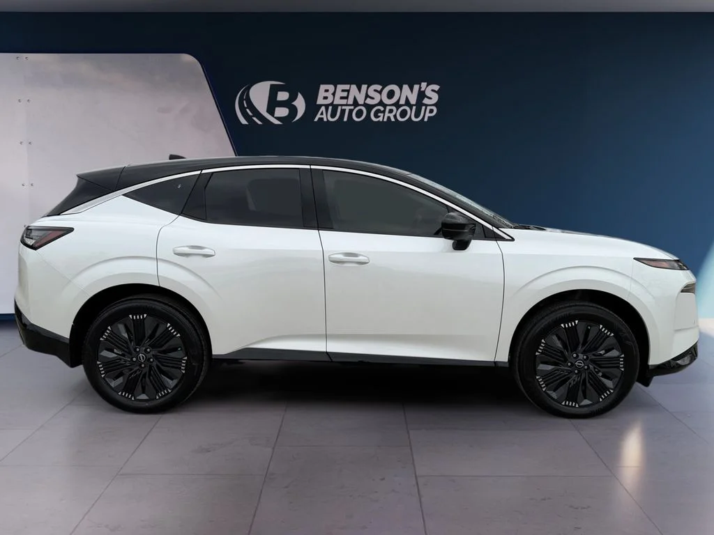 New 2026 White Nissan Platinum image 6