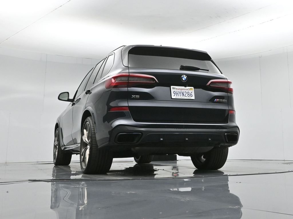 Used 2022 Black BMW M50i image 59