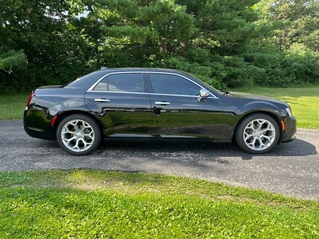 Used 2018 Gloss Black Chrysler C image 2
