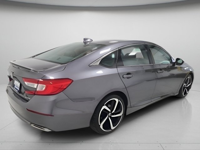 Used 2018 Modern Steel Metallic Honda Sport 1.5T image 9
