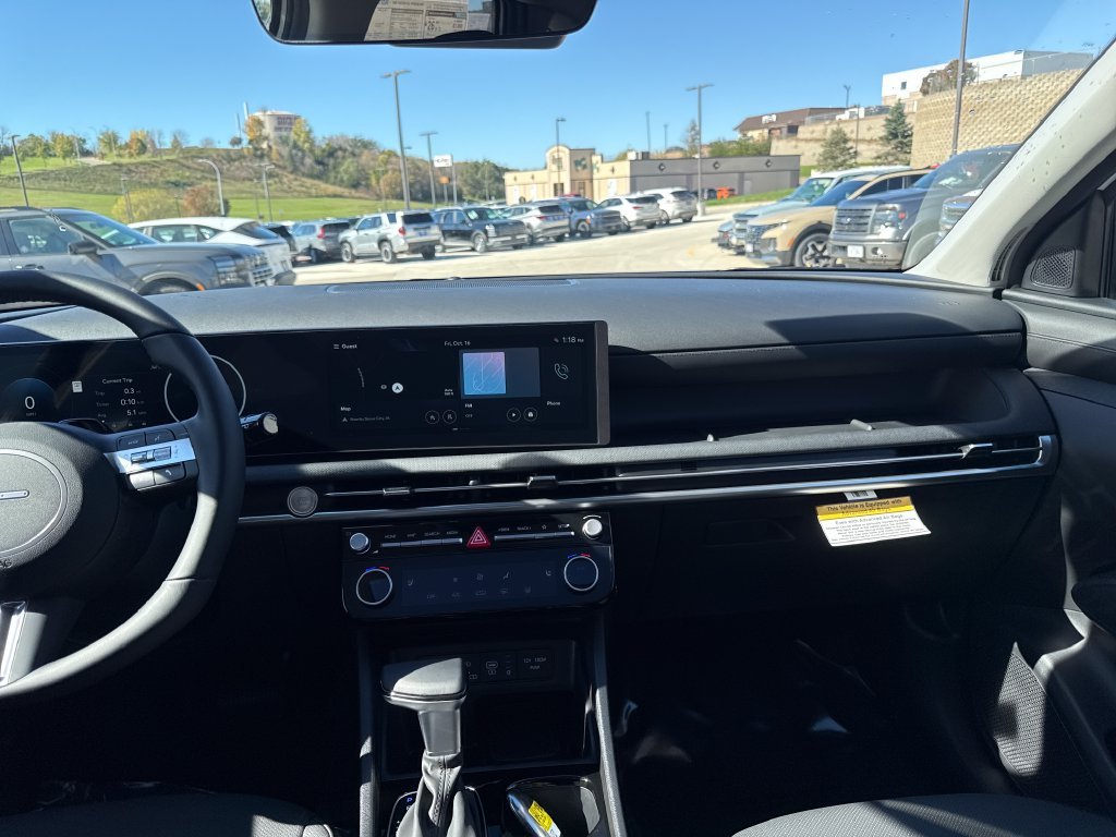 New 2026 White Hyundai SEL Premium image 17