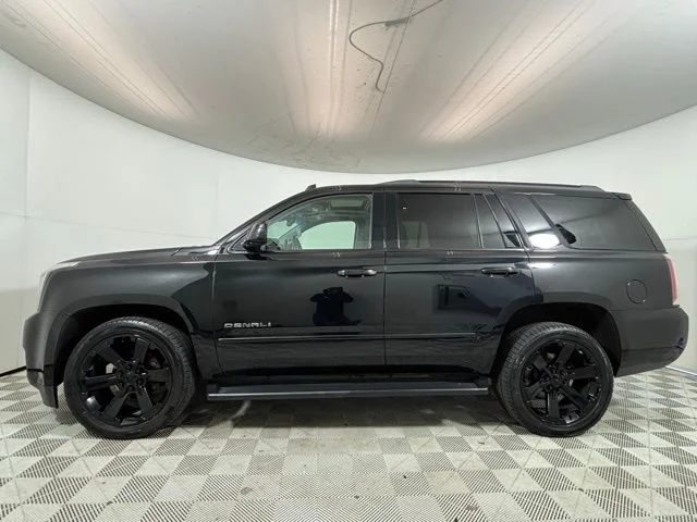 Used 2017 Black GMC Denali image 4