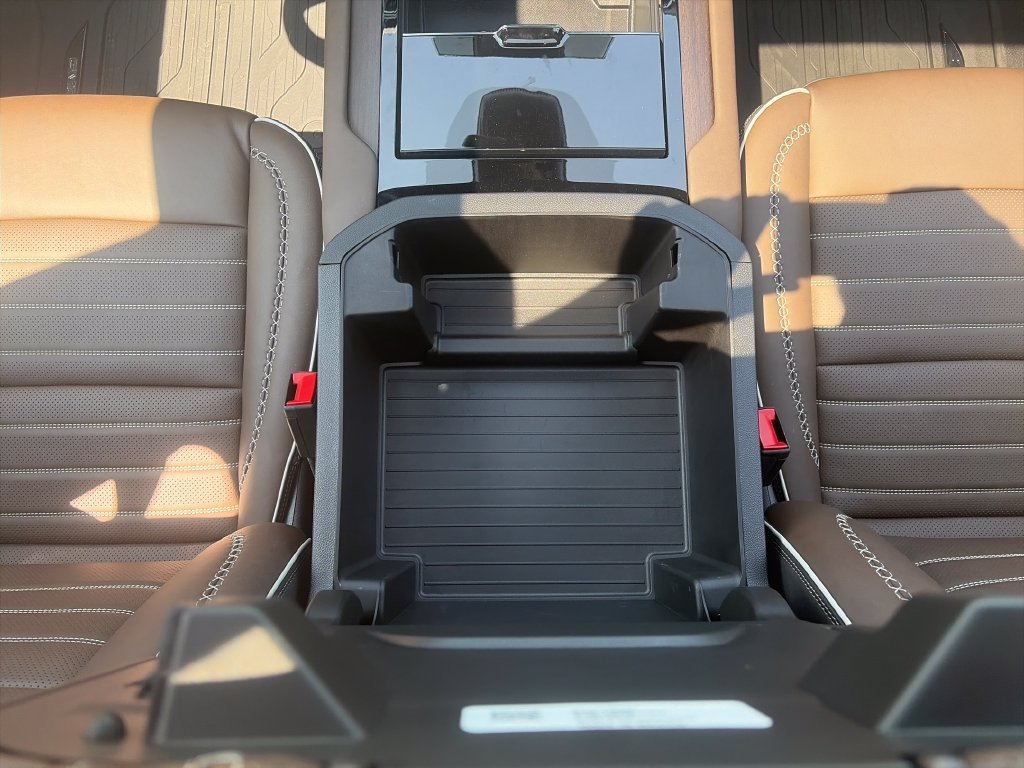 2026 GMC Yukon Denali Ultimate - Photo 50