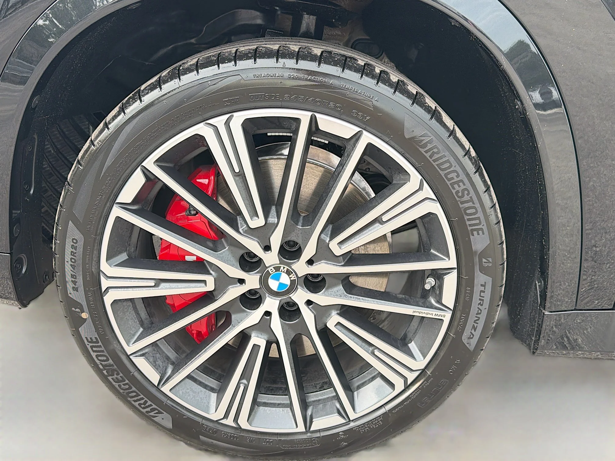 New 2026 Black Sapphire Metallic BMW xDrive28i image 41
