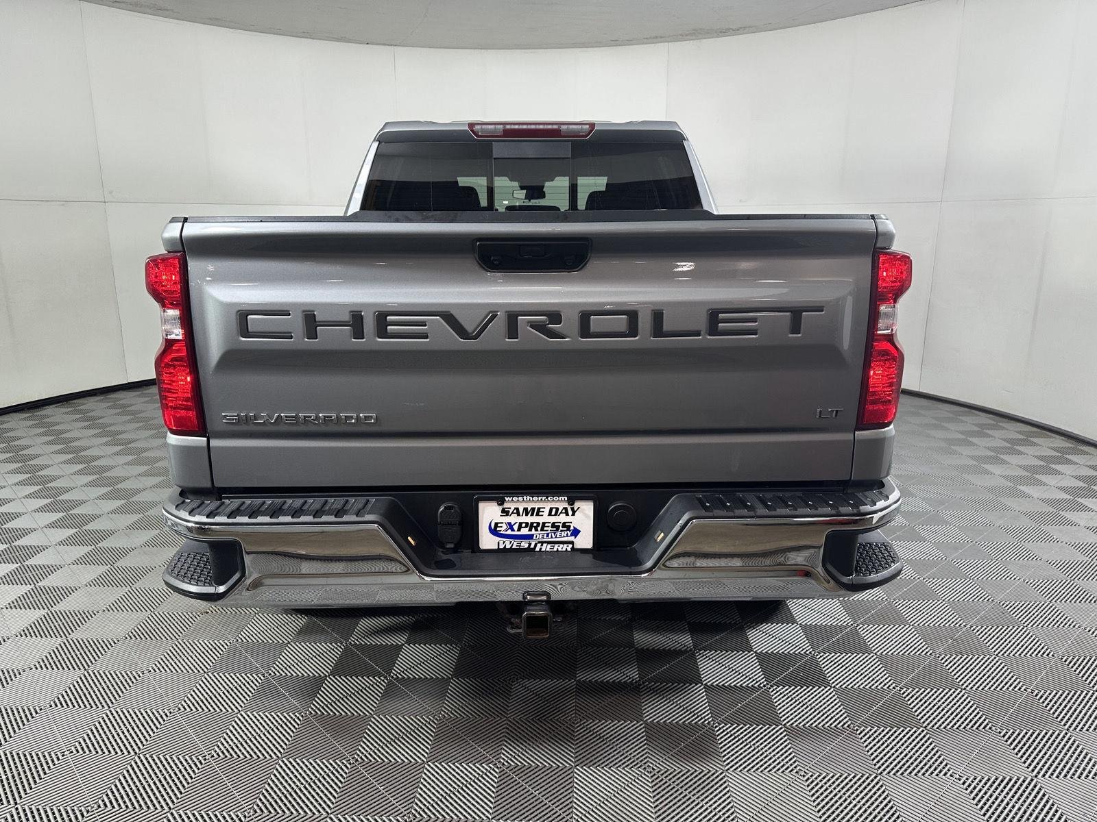 Used 2023 Sterling Gray Metallic Chevrolet LT image 16