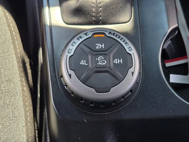 Used 2025 Azure Gray Metallic Ford Big Bend image 31