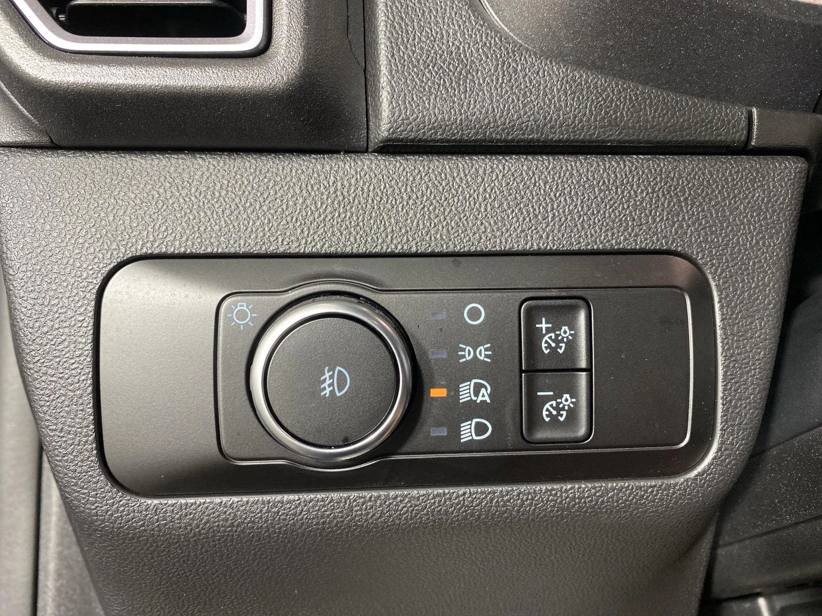 Used 2026 Shadow Black Ford Outer Banks image 11