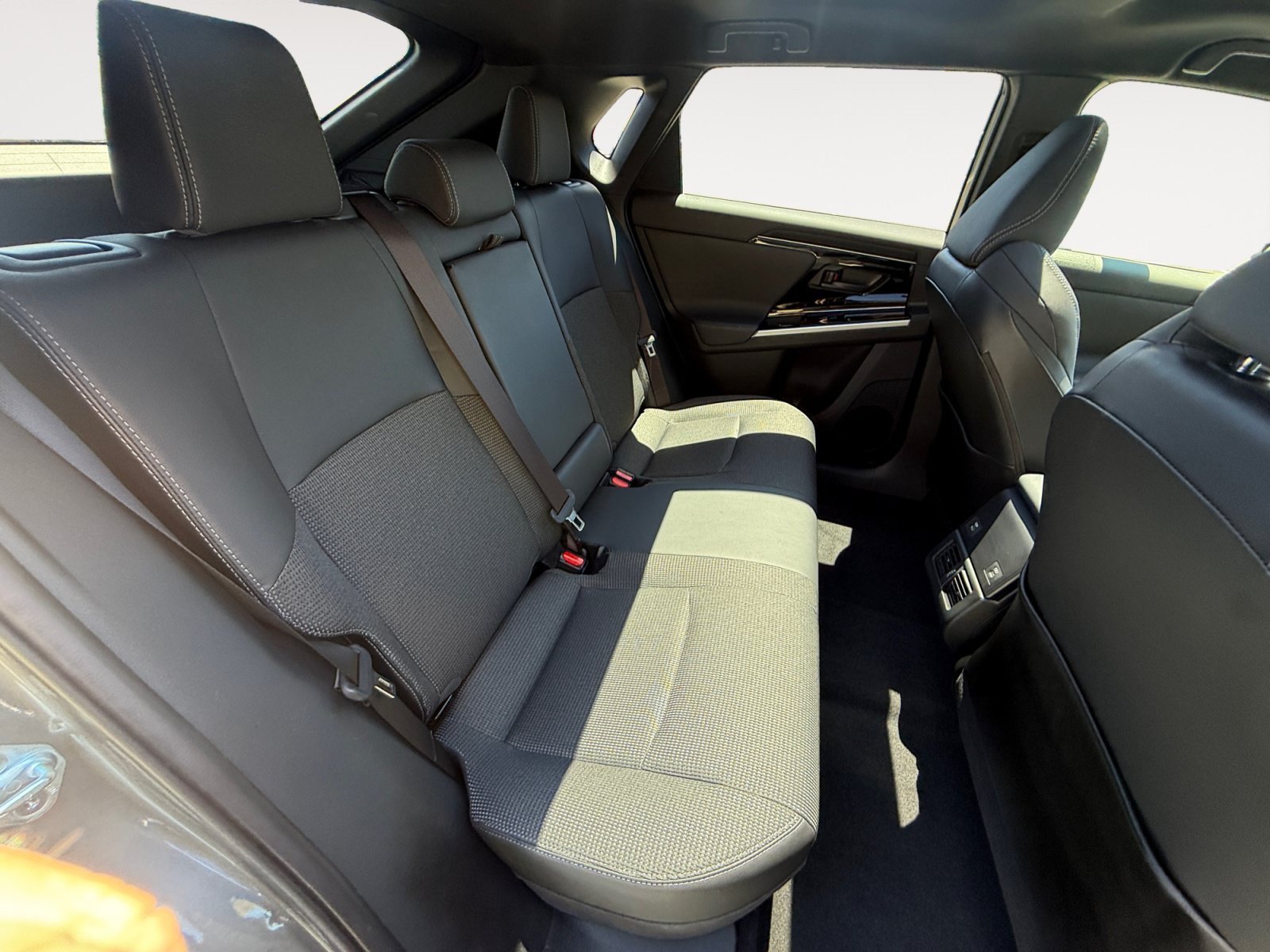 Used 2023 Heavy Metal Toyota XLE image 18