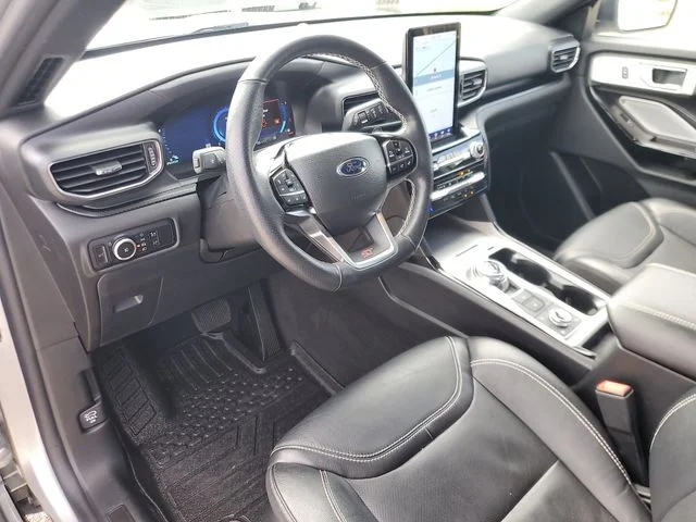 Used 2023 Silver Metallic Ford ST image 18