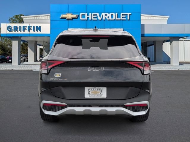 Used 2025 Black Kia EX image 8