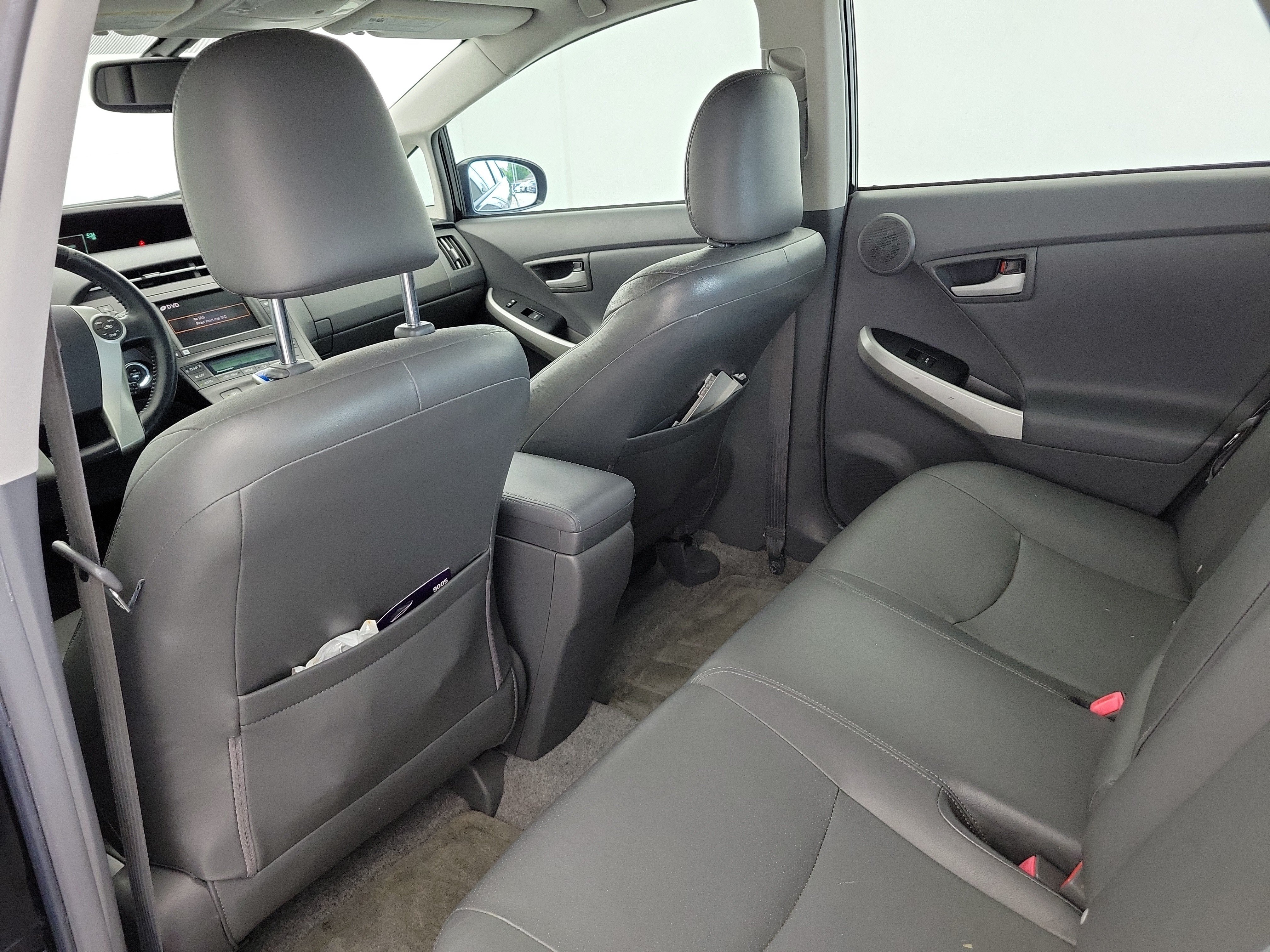 Used 2010 Black Toyota IV image 13