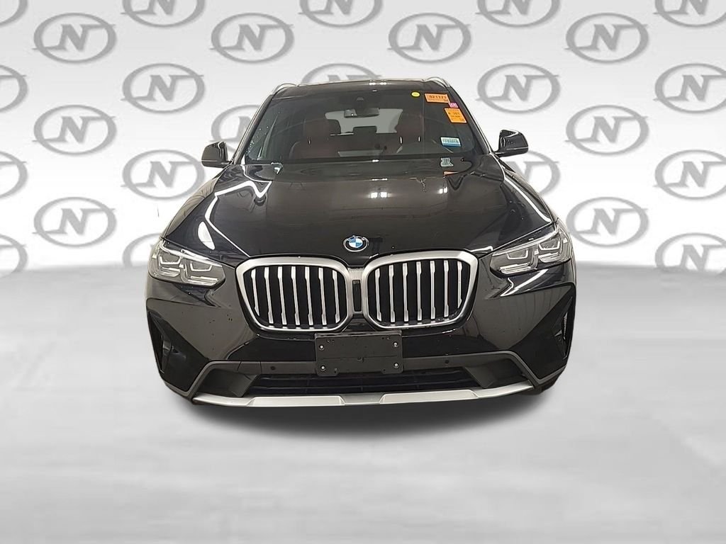 Used 2023 Black BMW xDrive30i image 15