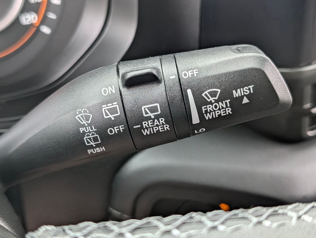 2025 Jeep Wrangler 4-Door Rubicon - Photo 30