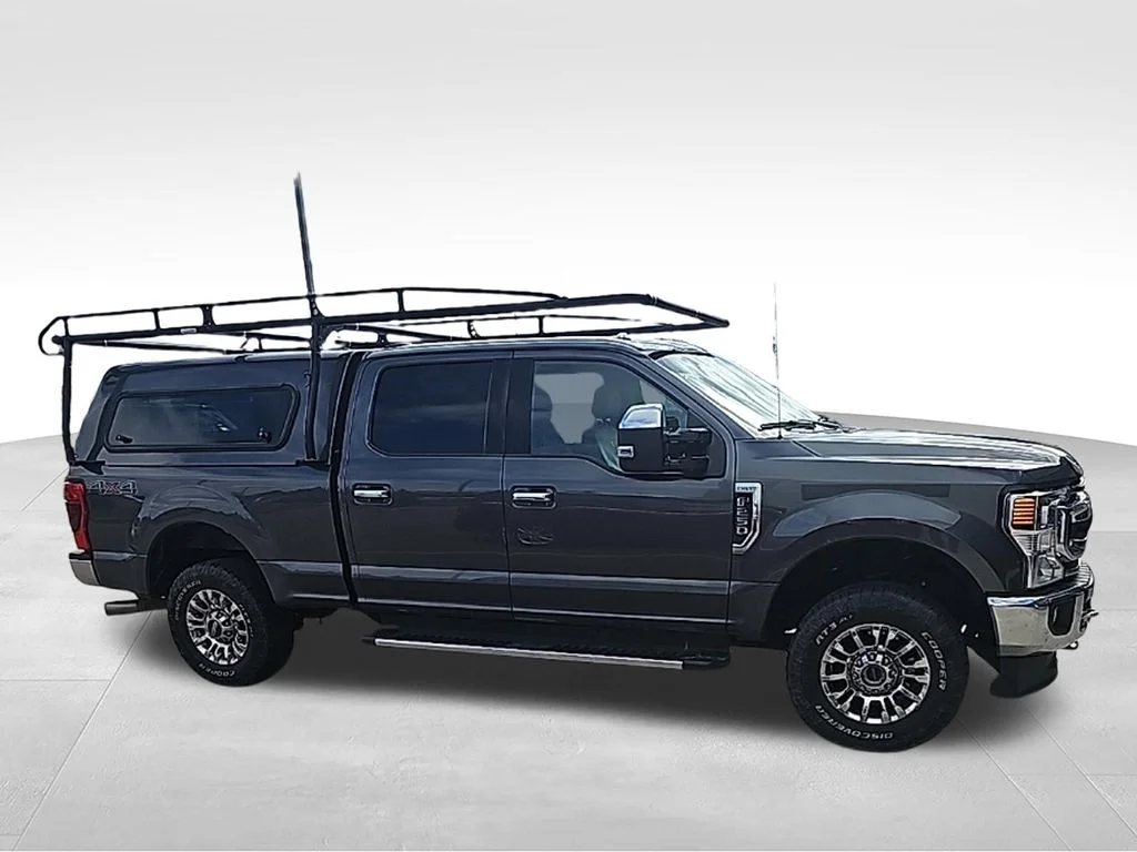 Used 2020 Magnetic Metallic Ford XLT image 5
