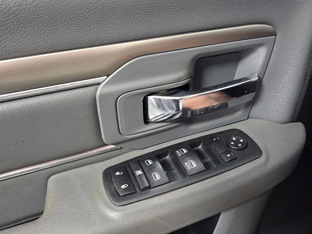 Used 2017 Silver Ram SLT image 30