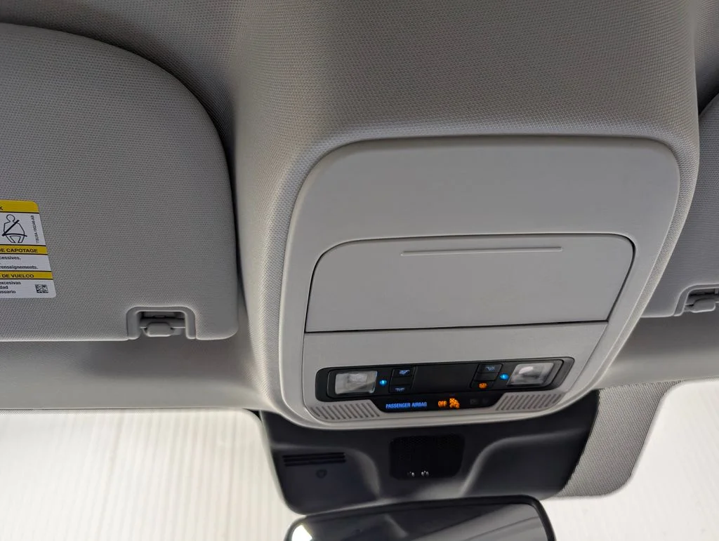 New 2027 Star White Metallic Tri-Coat Ford Active image 8