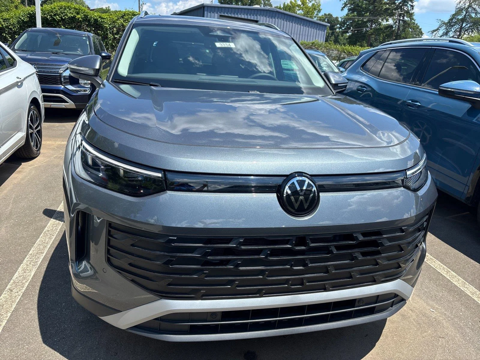 New 2026 platinum gray metallic Volkswagen SE image 8