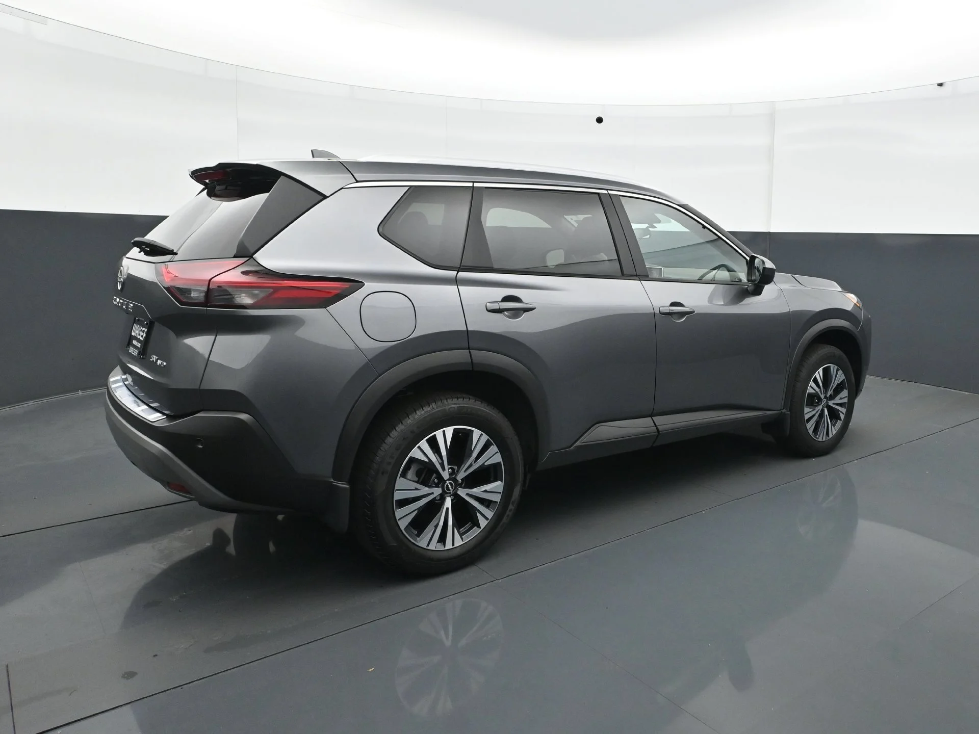 Used 2023 Gun Metallic Nissan SV image 7