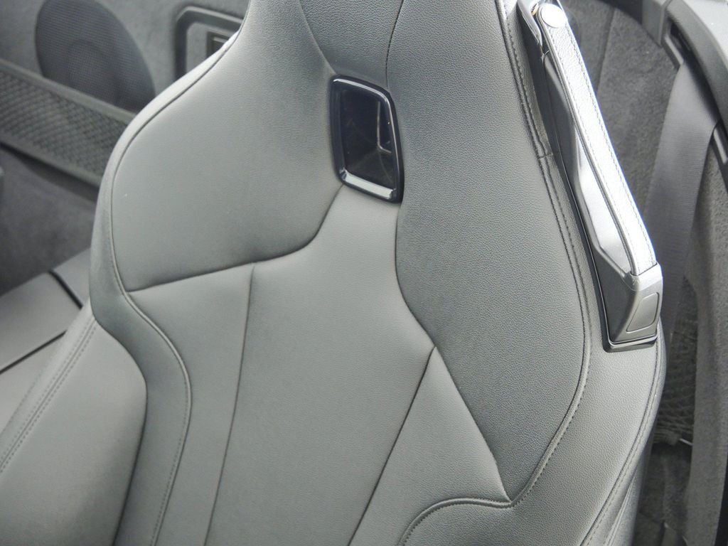 Used 2020 Blue BMW sDrive M40i image 32