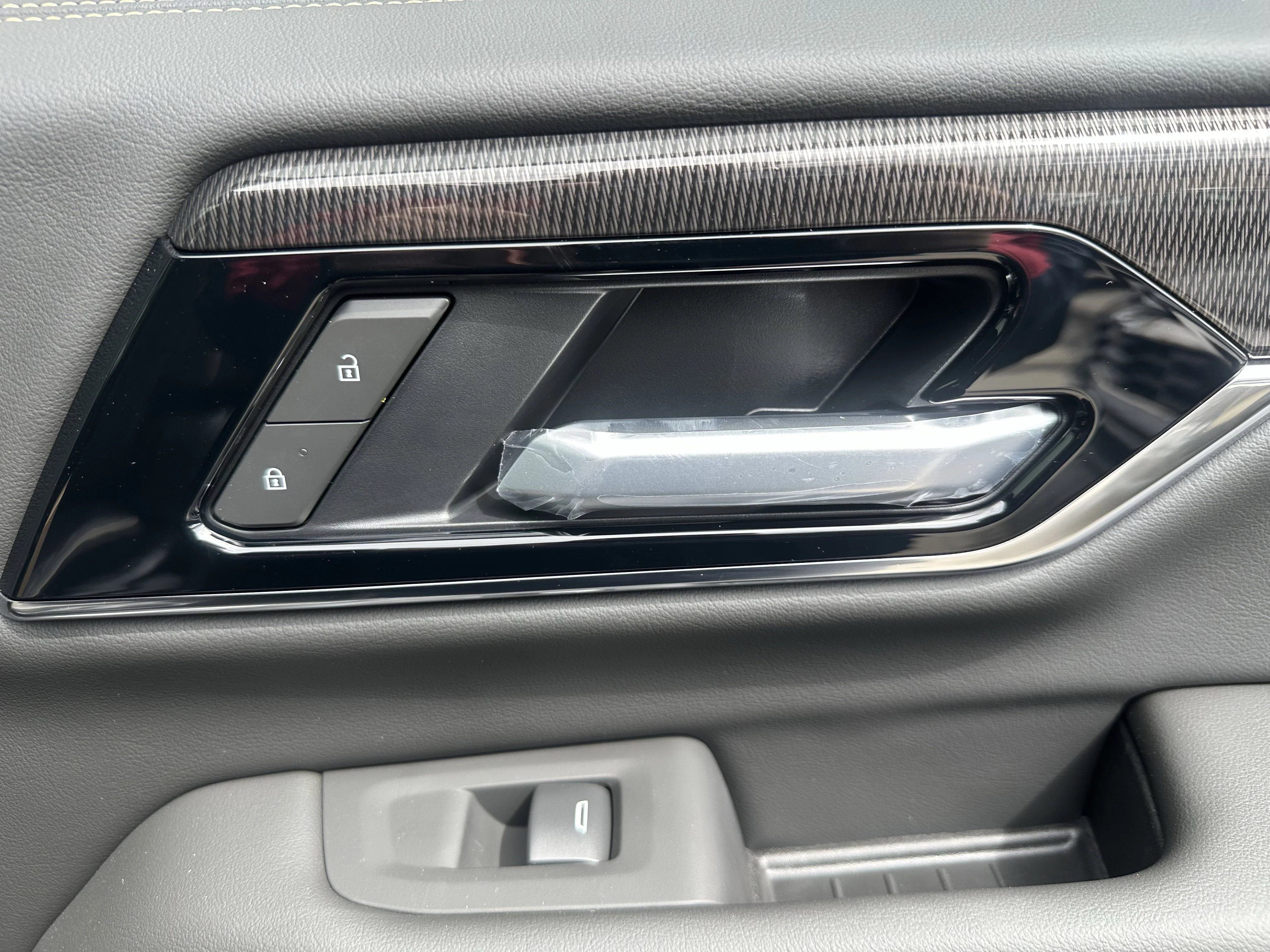 New 2026 Onyx Black GMC Elevation image 21