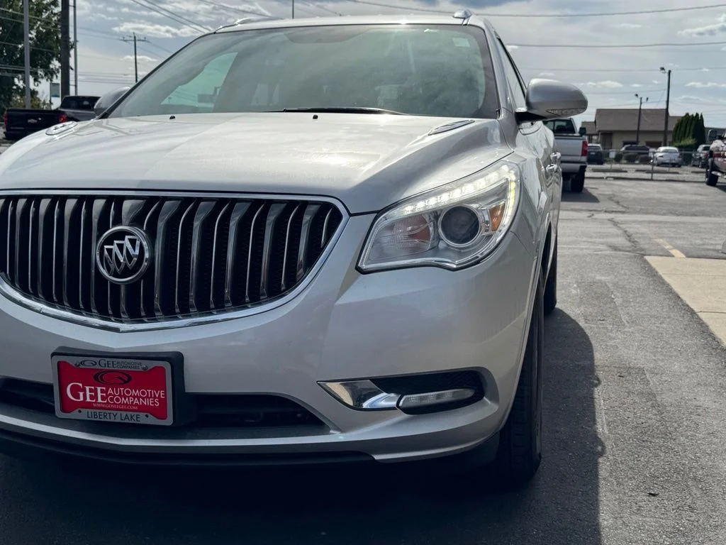 Used 2014 Silver Buick Convenience Group image 26
