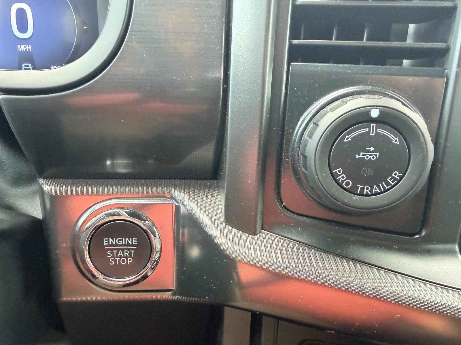 Used 2025 White Ford Lariat image 14