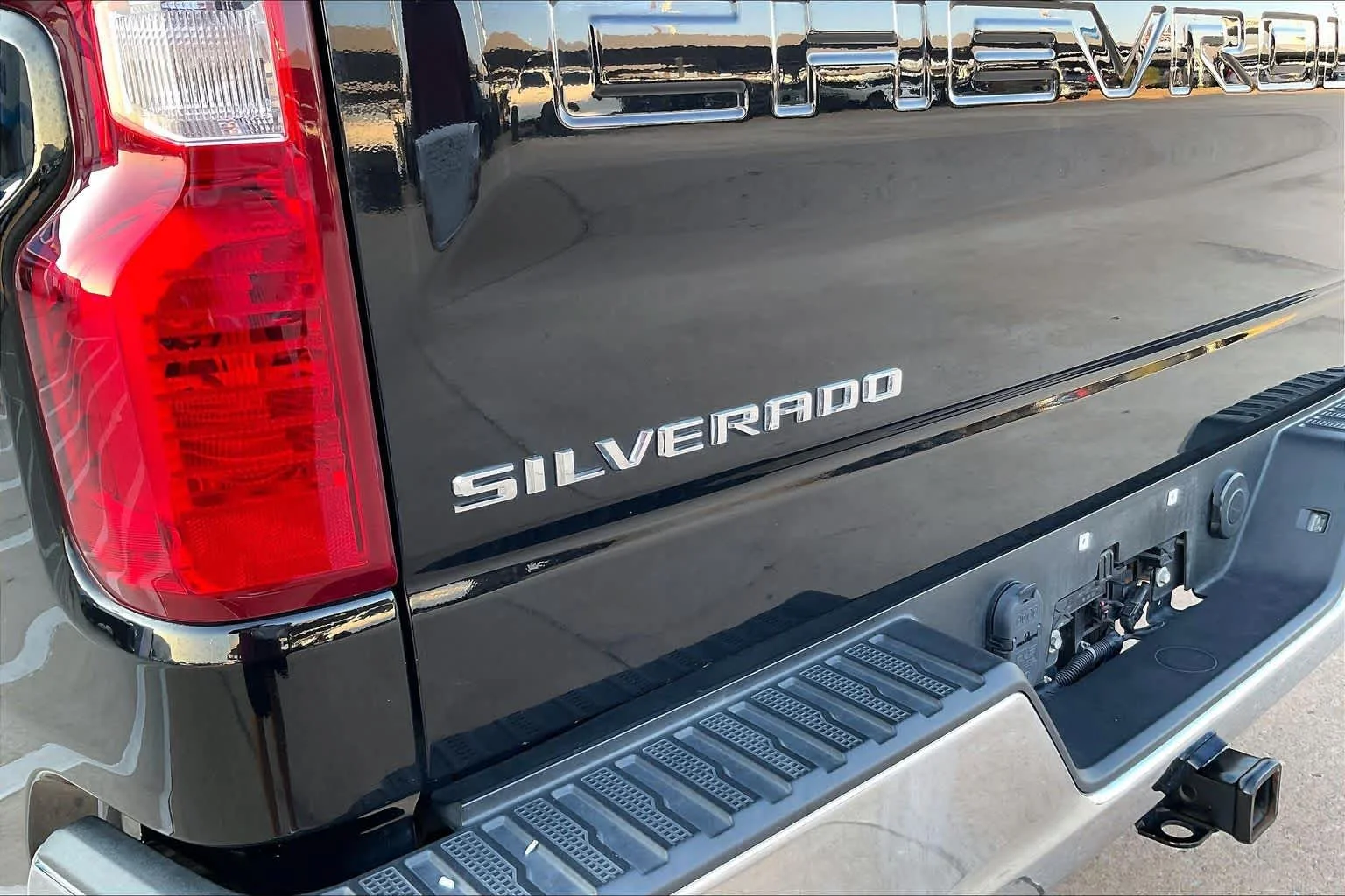 Used 2021 Black Chevrolet LT image 28
