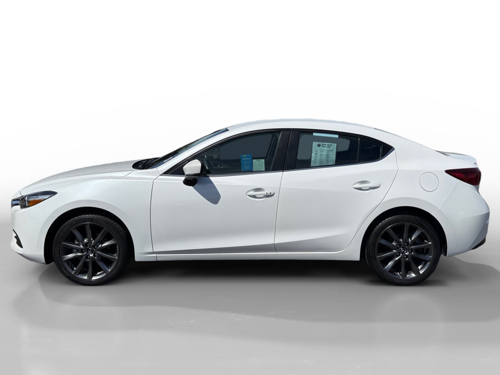 Used 2018 Snowflake White Pearl Mazda Touring image 2