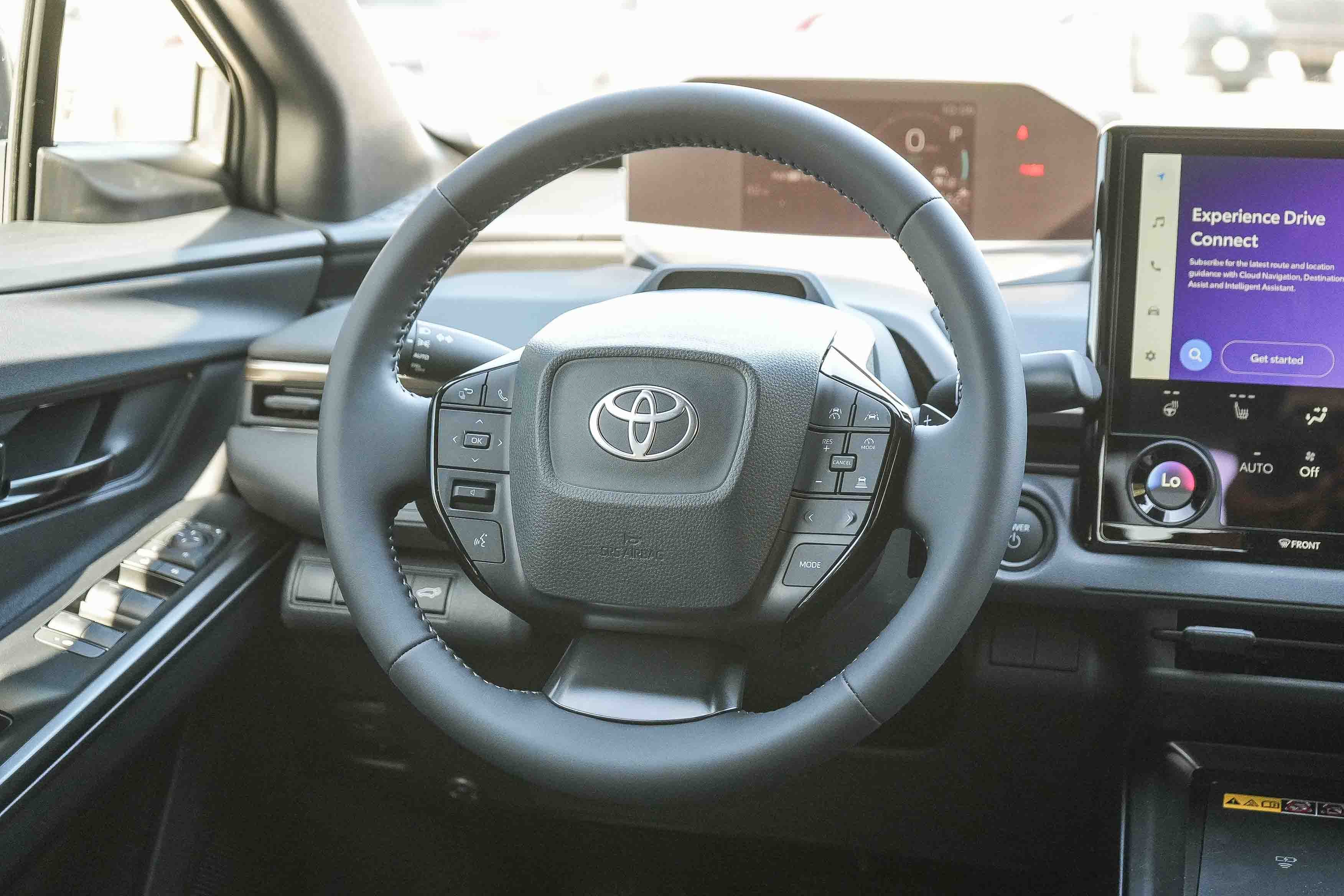 New 2026 Heavy Metal <sup>1</sup> Toyota  XLE image 15