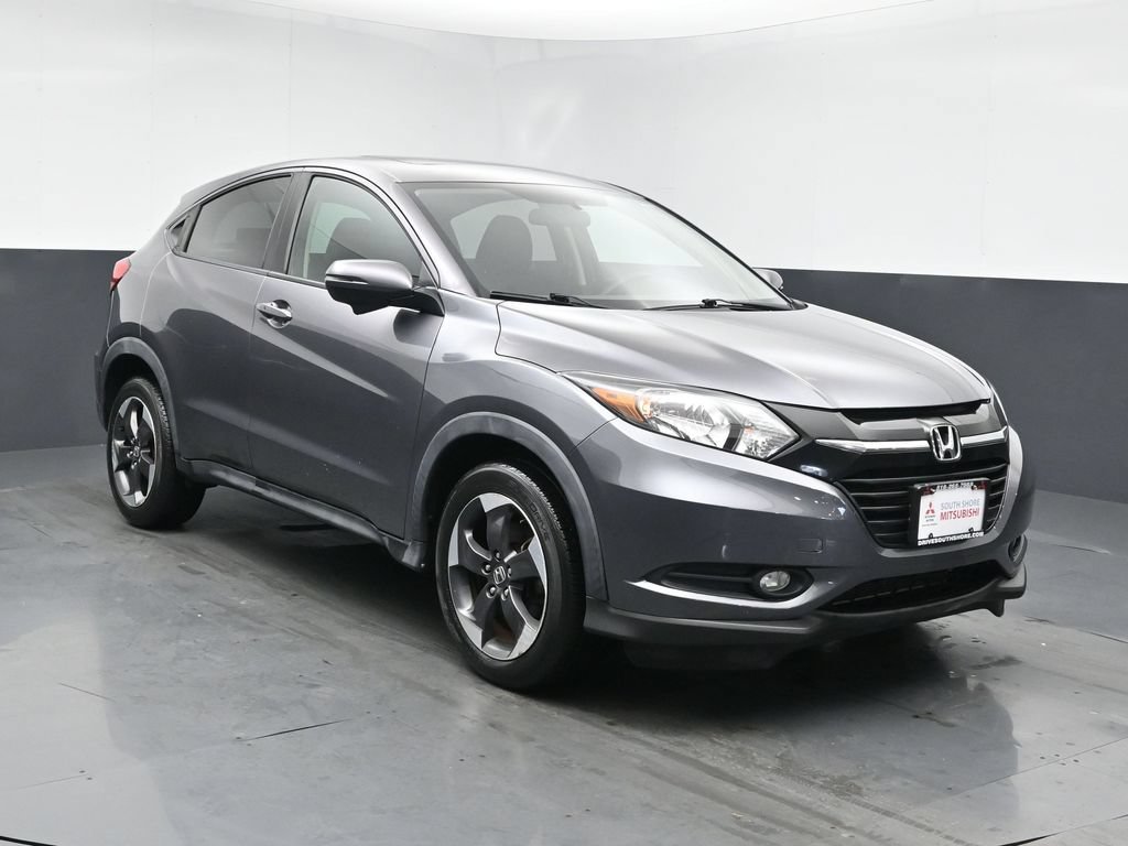 Used 2018  Honda EX image 2
