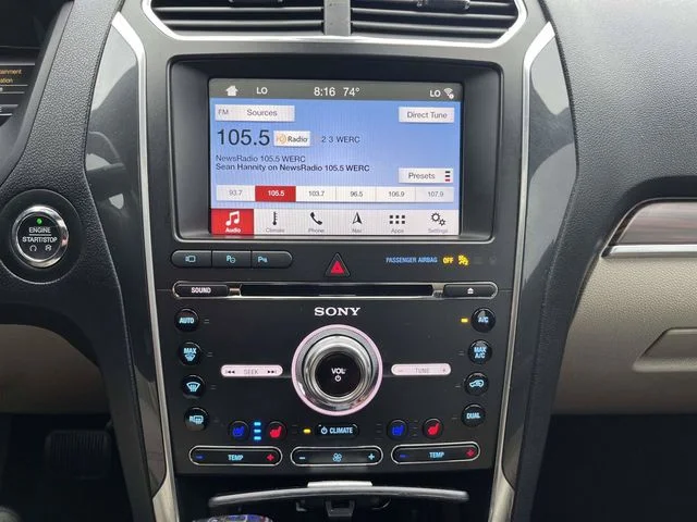 Used 2018 Platinum Dune Metallic Ford Limited image 28