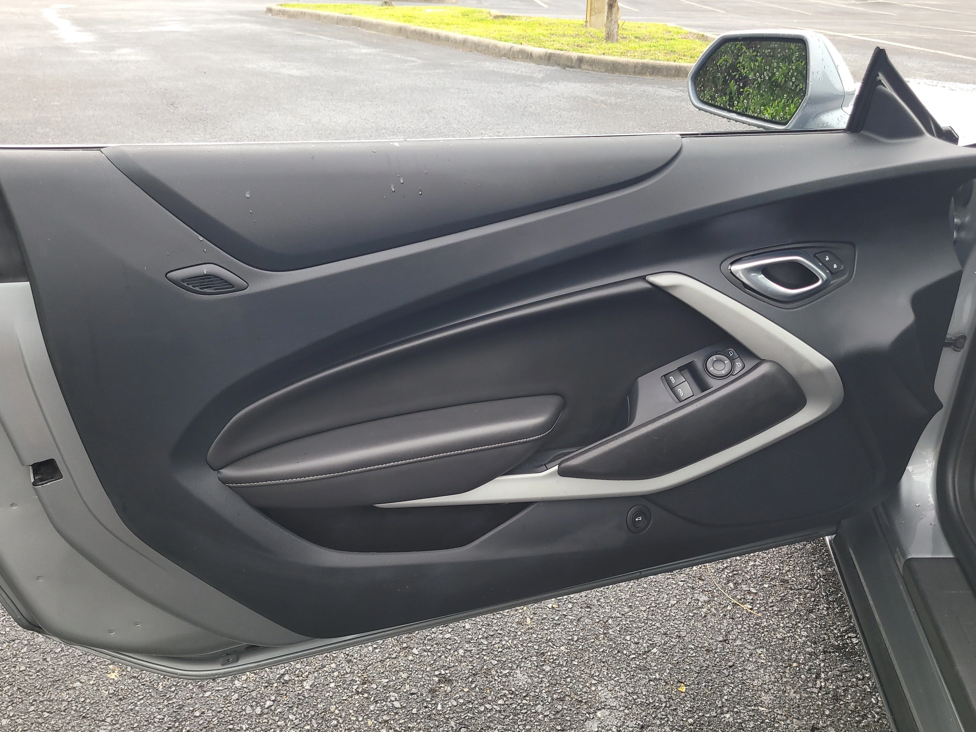 Used 2023 Sharkskin Metallic Chevrolet 1LT image 10