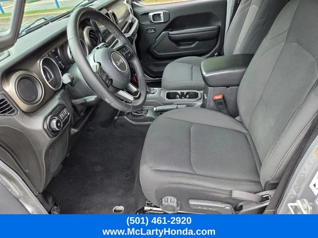 Used 2018 Billet Silver Metallic Jeep Unlimited Sport S image 11
