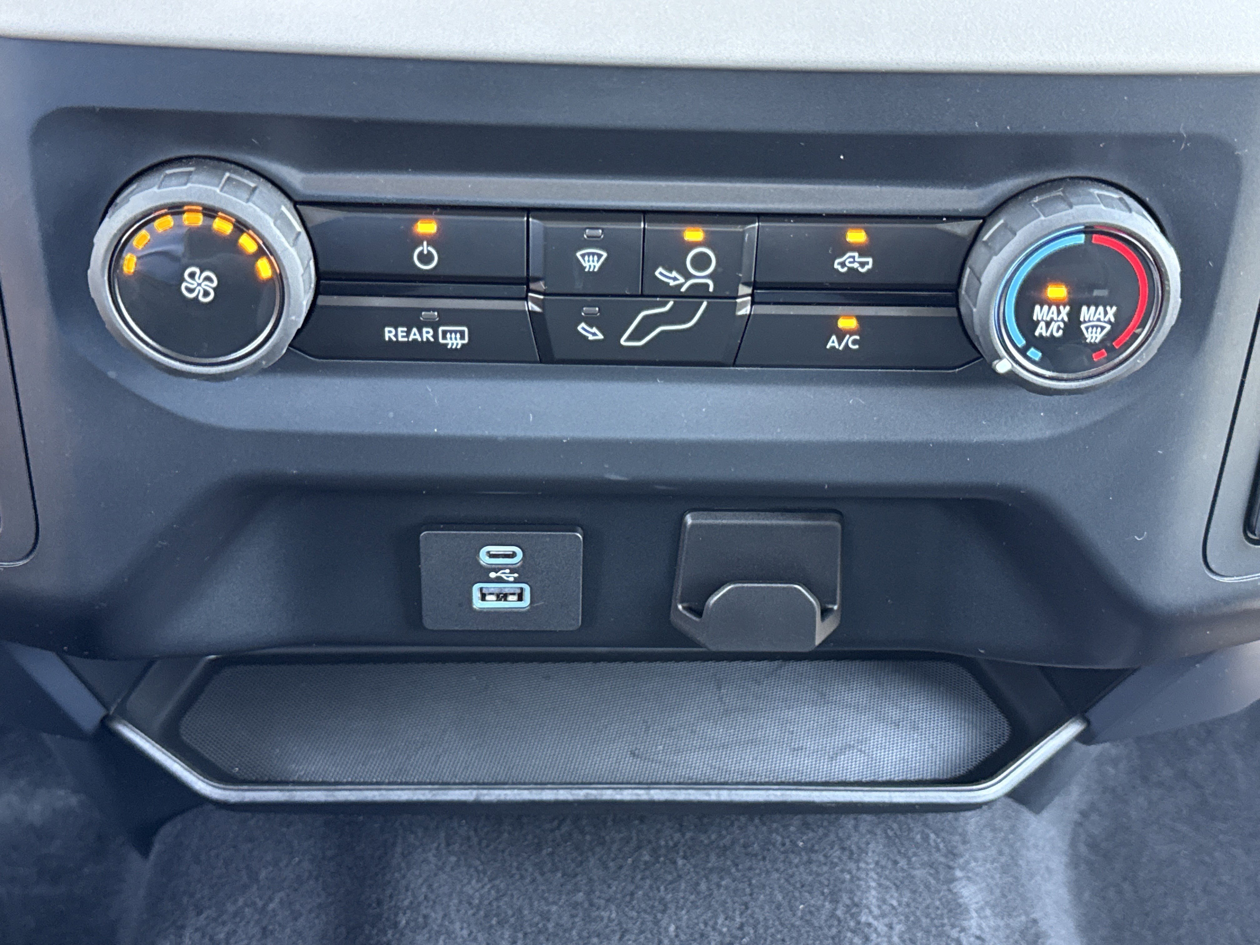 2023 Ford F-150 XLT - Photo 27