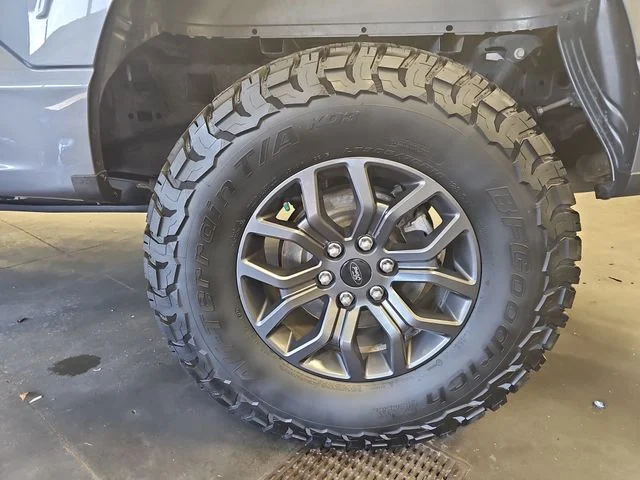 Used 2023 Gray Ford Tremor image 32