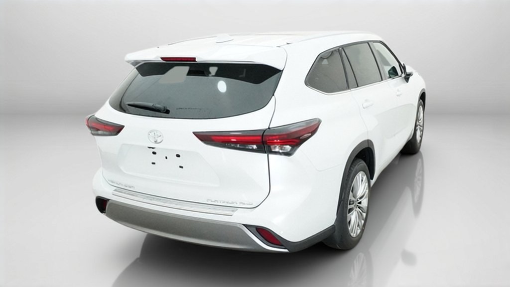 New 2026 Wind Chill Pearl Toyota Platinum image 11