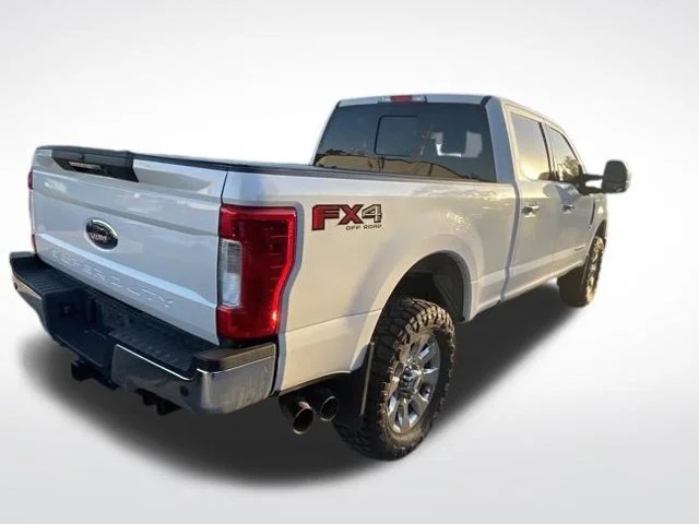 Used 2019  Ford King Ranch image 9