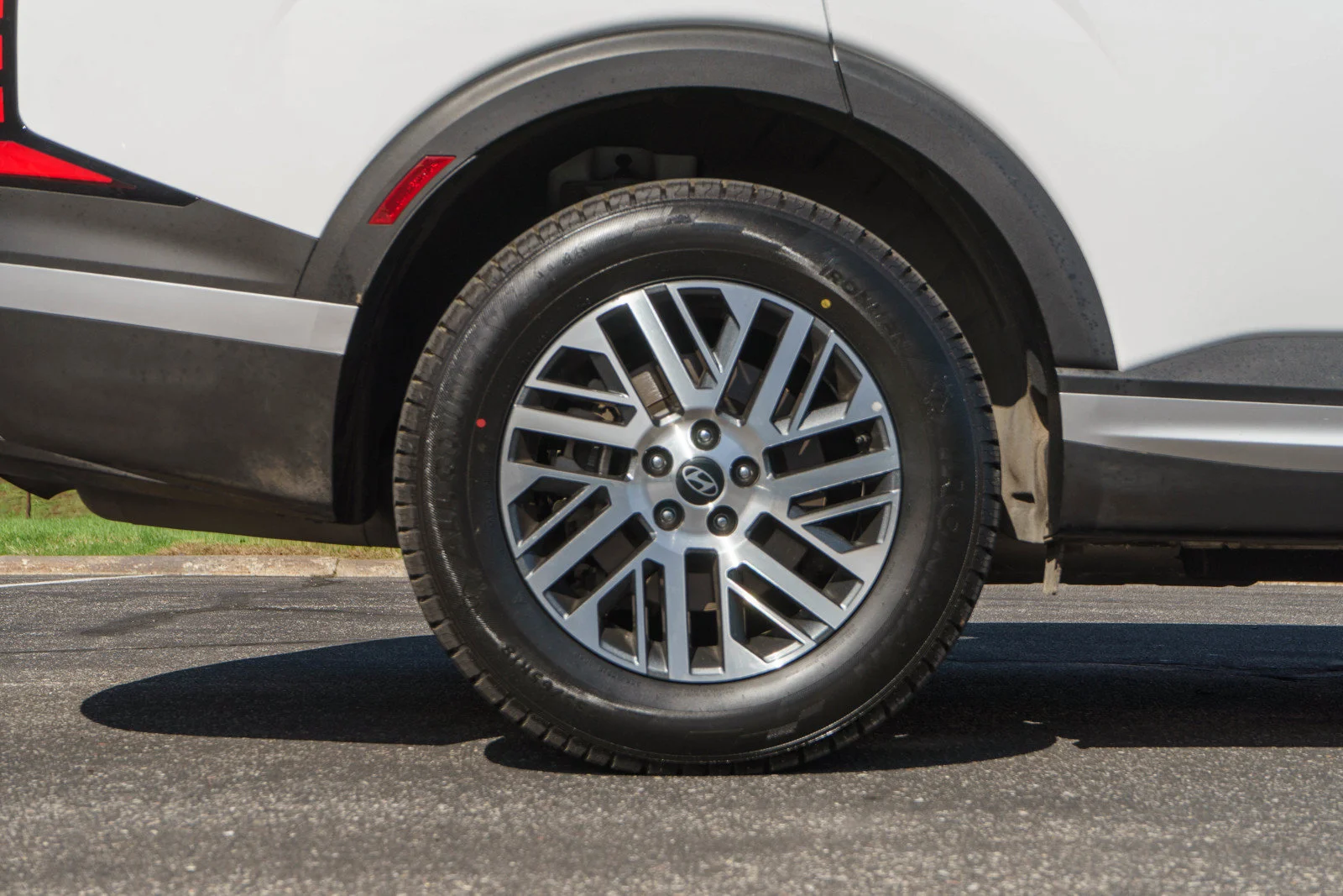 Used 2026 Creamy White Pearl Hyundai SEL image 11