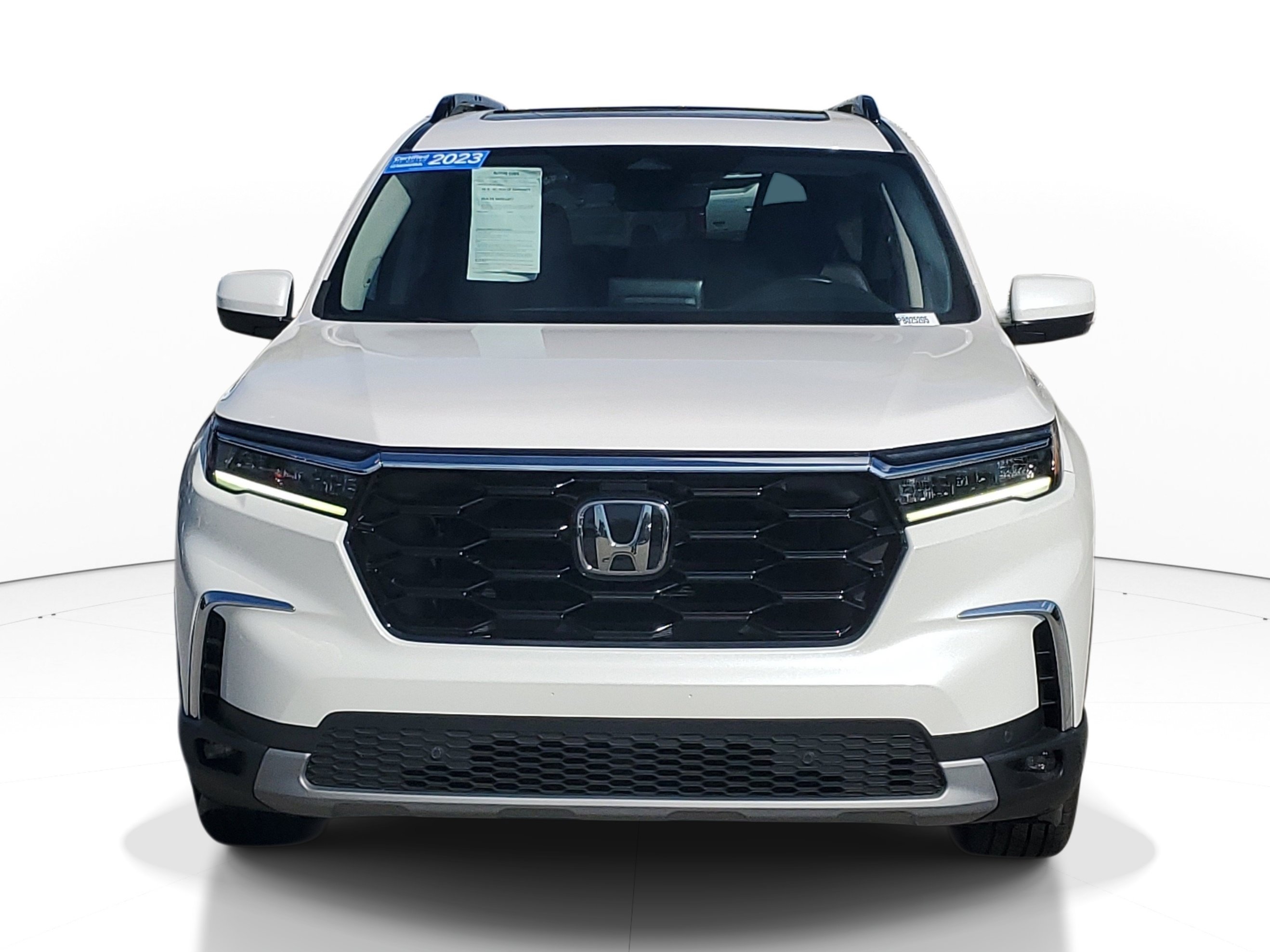 Used 2023 White Honda Touring image 1
