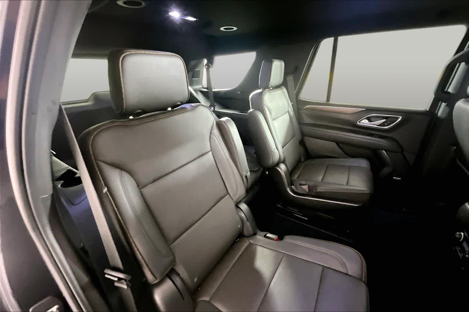 Used 2022 Dark Ash Metallic Chevrolet High Country image 36