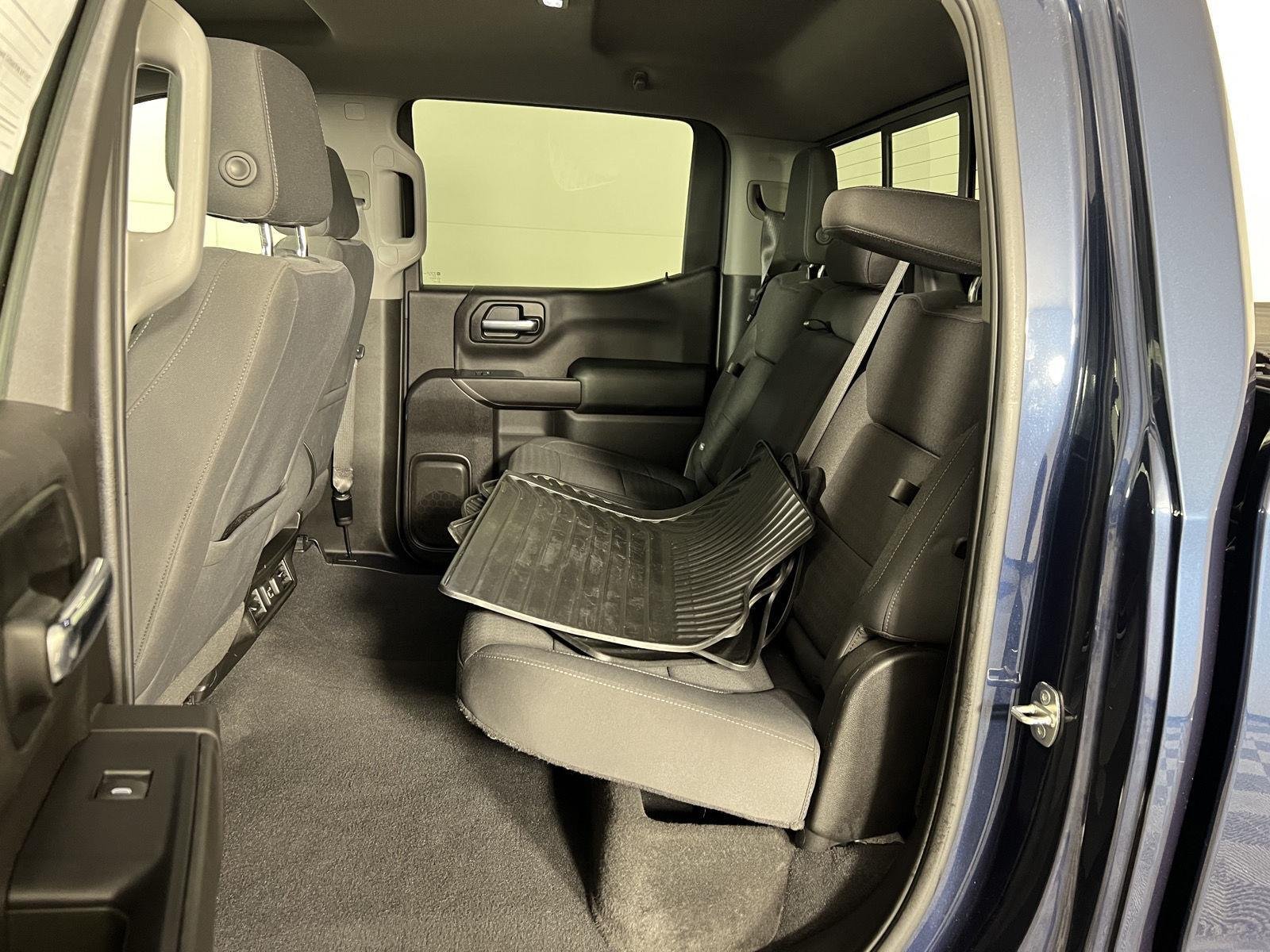 Used 2020 Northsky Blue Metallic Chevrolet LT image 21