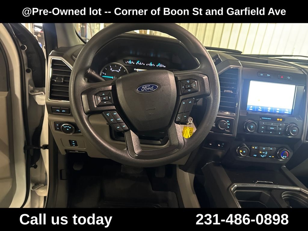Used 2022 White Ford XLT image 17