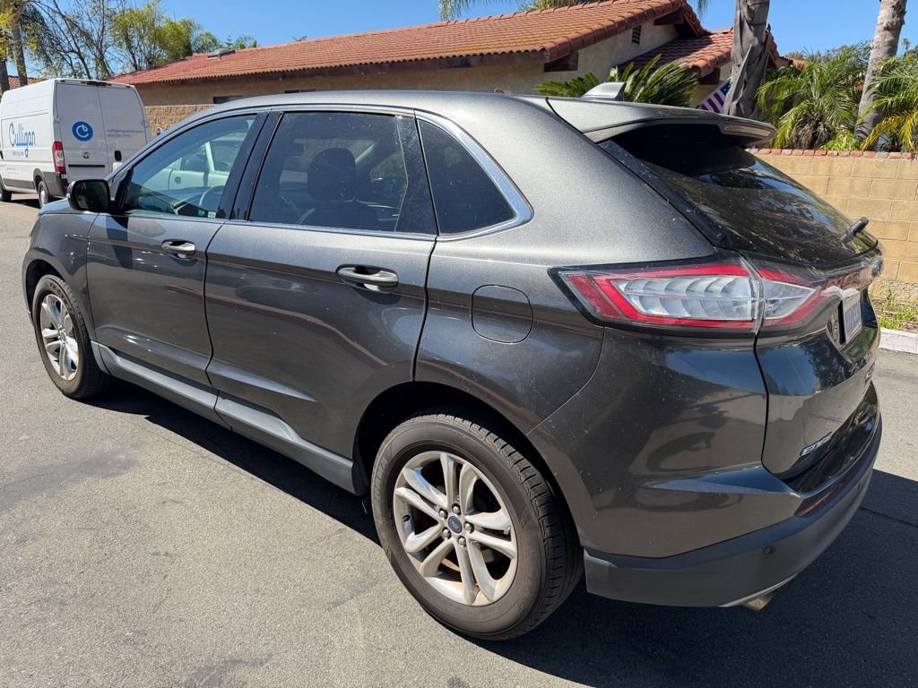 Used 2018 Gray Ford SEL image 6